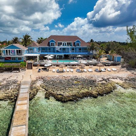Cobalt Coast Resort West Bay Exterior photo